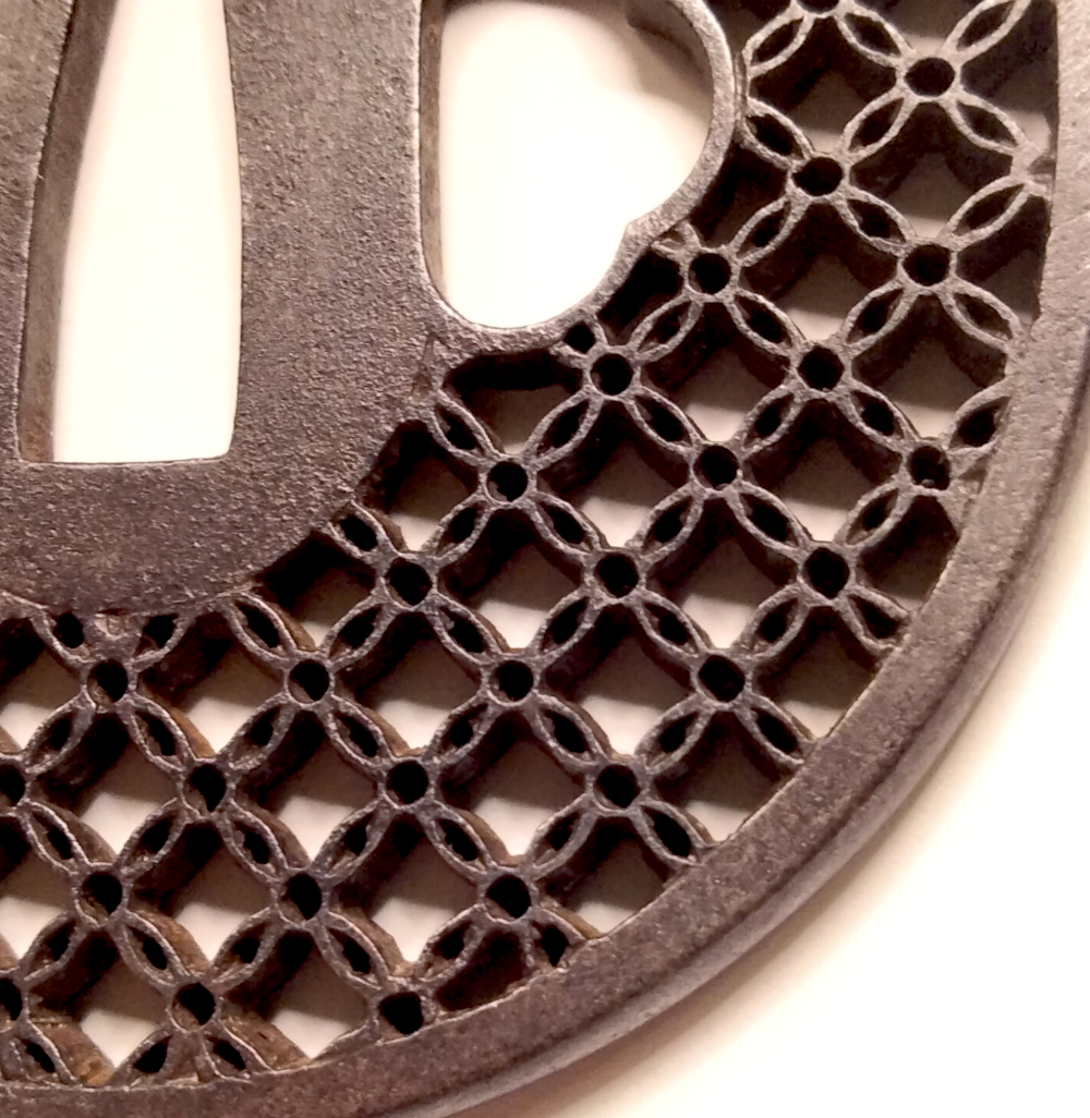 Edo Period Iron Kyo-Sukashi Shippo Daisho Tsuba Set - Image 7